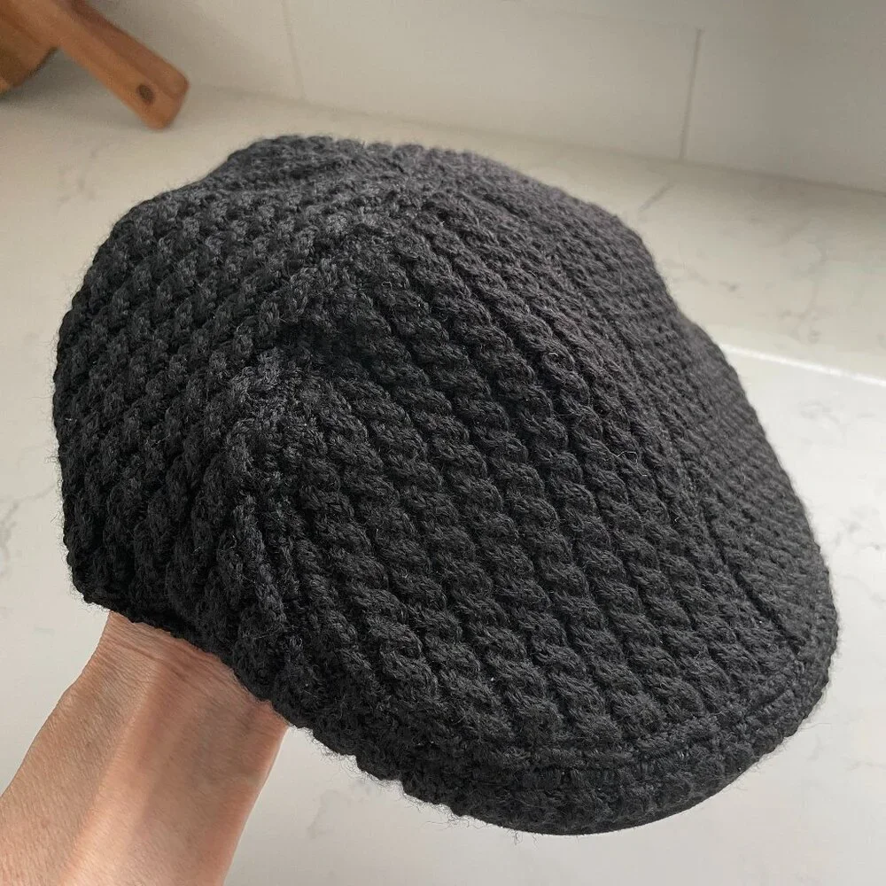 Woolrich The Original Outdoor Clothing Co Newsboy Honeycomb Knit Hat Black Sz M - Picture 1 of 8